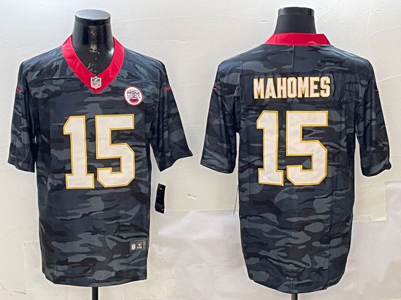 Men Kansas City Chiefs 15 Mahomes Camo National Flag 2025 Nike Limited NFL Jersey style 1